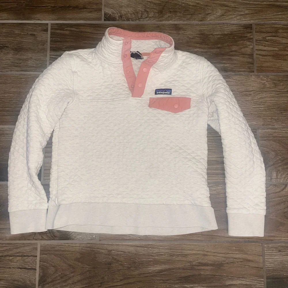 Patagonia Women’s cream Organic Cotton Quilt Snap-T Pullover - Picture 1 of 3